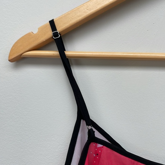 Roxy Tank Top size L - Picture 9 of 10